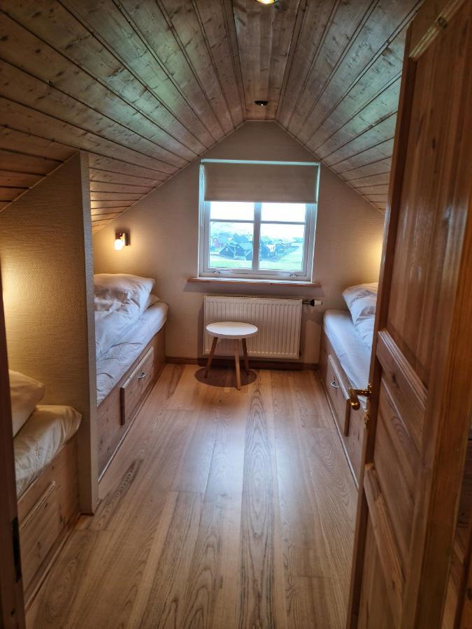 Three Bedroom Vacation Home Gjogv Exterior photo
